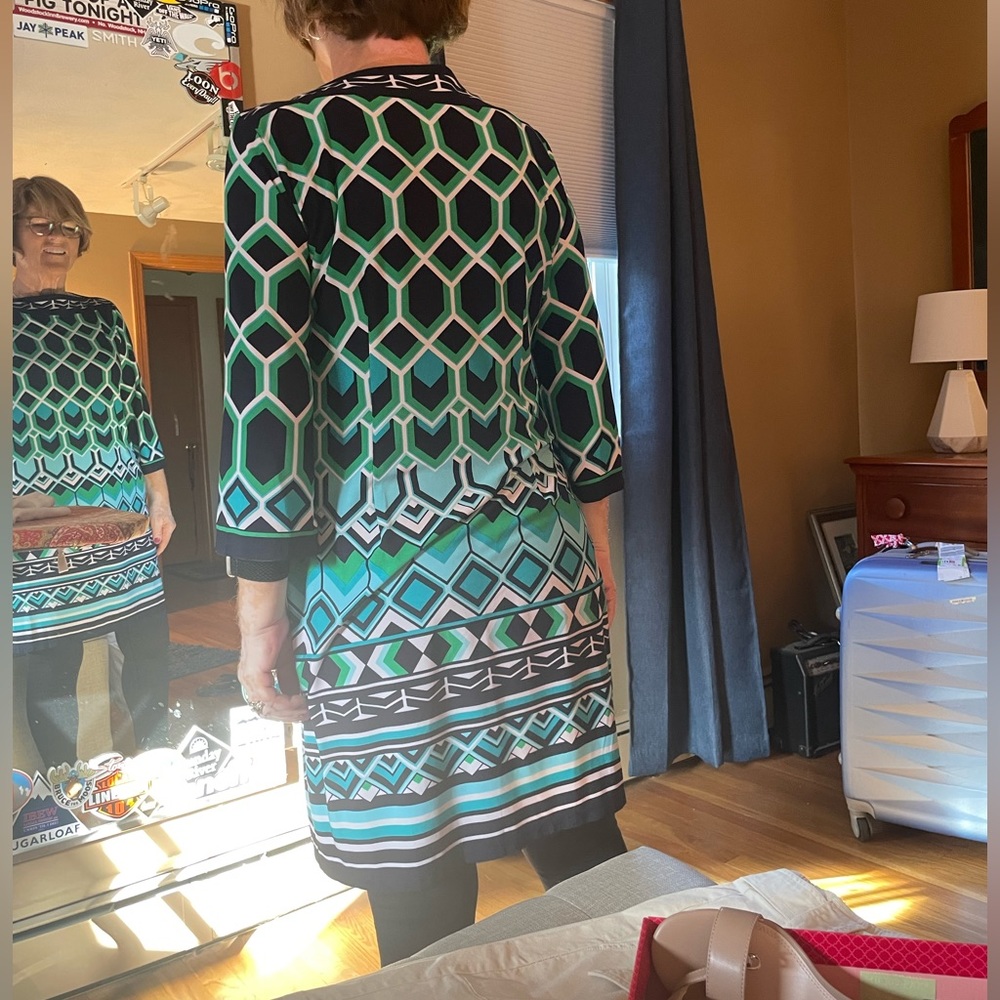 Geometric Pattern Dress - Picture 4 of 6